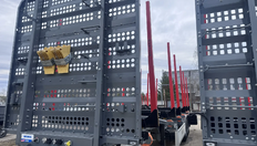 Полуприцеп-сортиментовоз BRAVER BC-330B — передние щиты с перфорацией